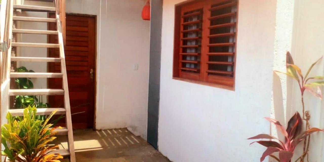 1 Coco Bambu Pipa Apto 1, A 200 M Da E A 100 M Do Centro Da Apartamento